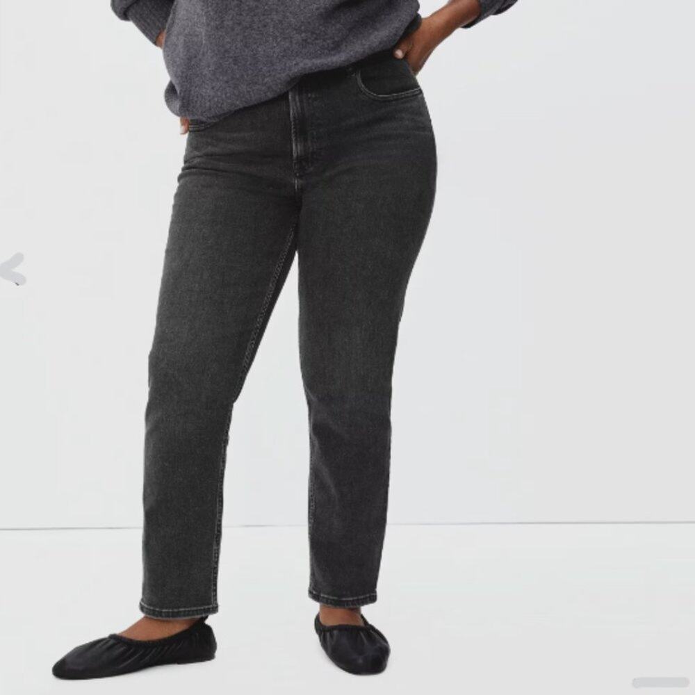 Everlane The Curvy Cheeky Straight Jean Washed Black size 23 NWT